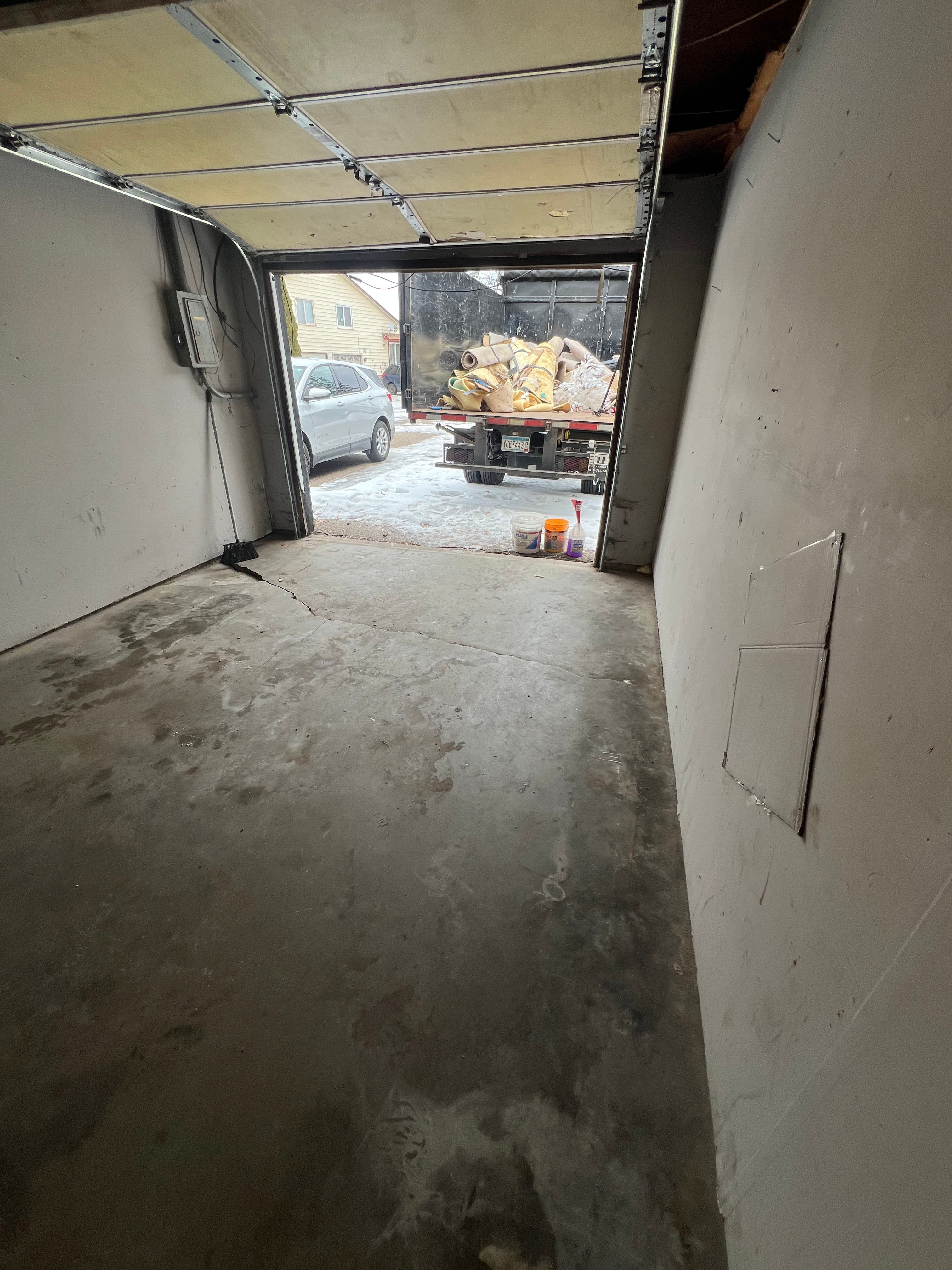 Project Garage Transformation for New Tenants image